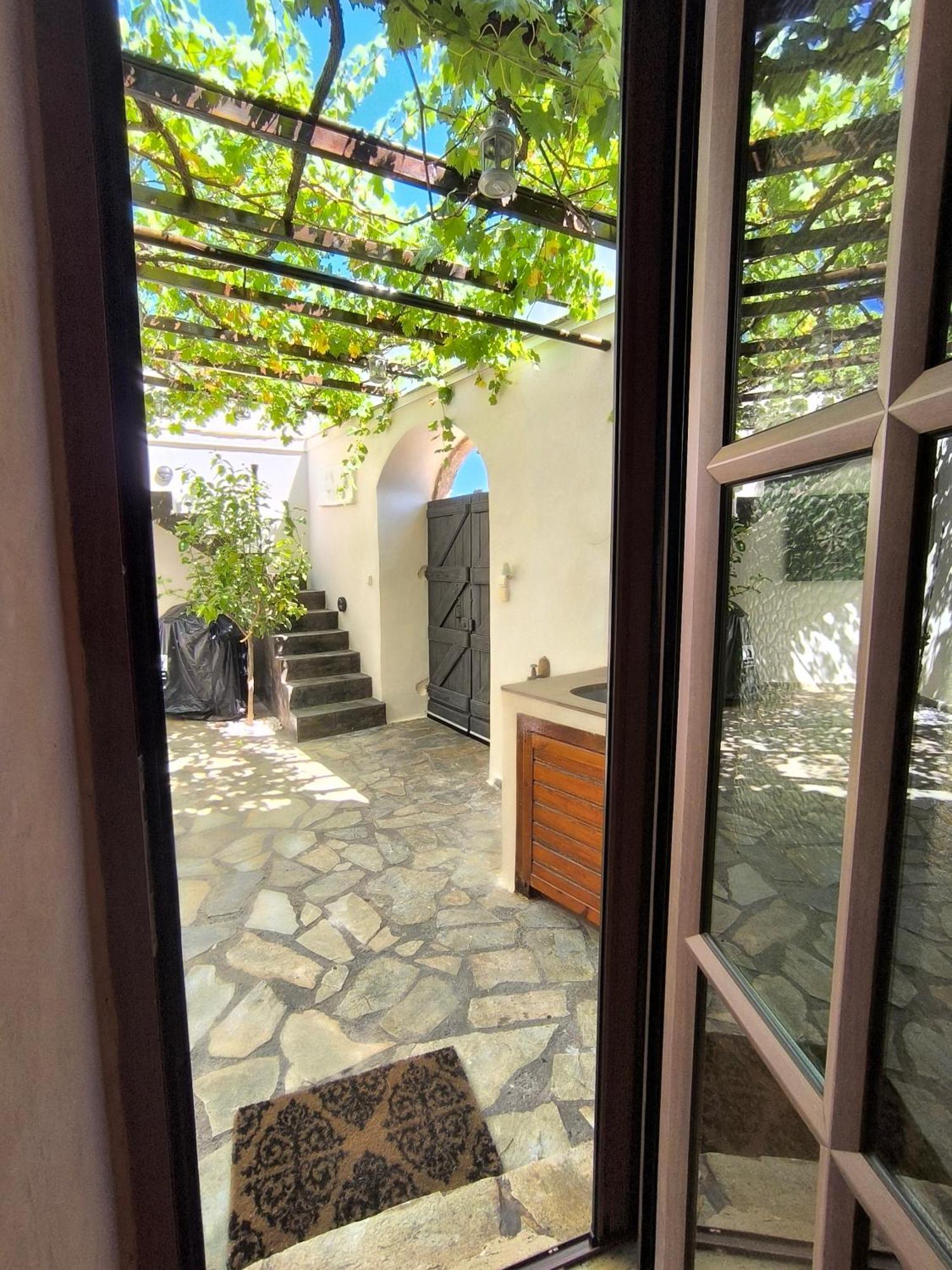 Donquihotel Chalet Karvounades Exterior foto